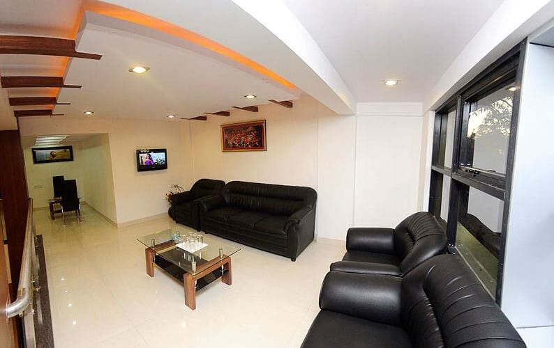 Shanti's Hotel Surbhi, Mahabaleshwar 4